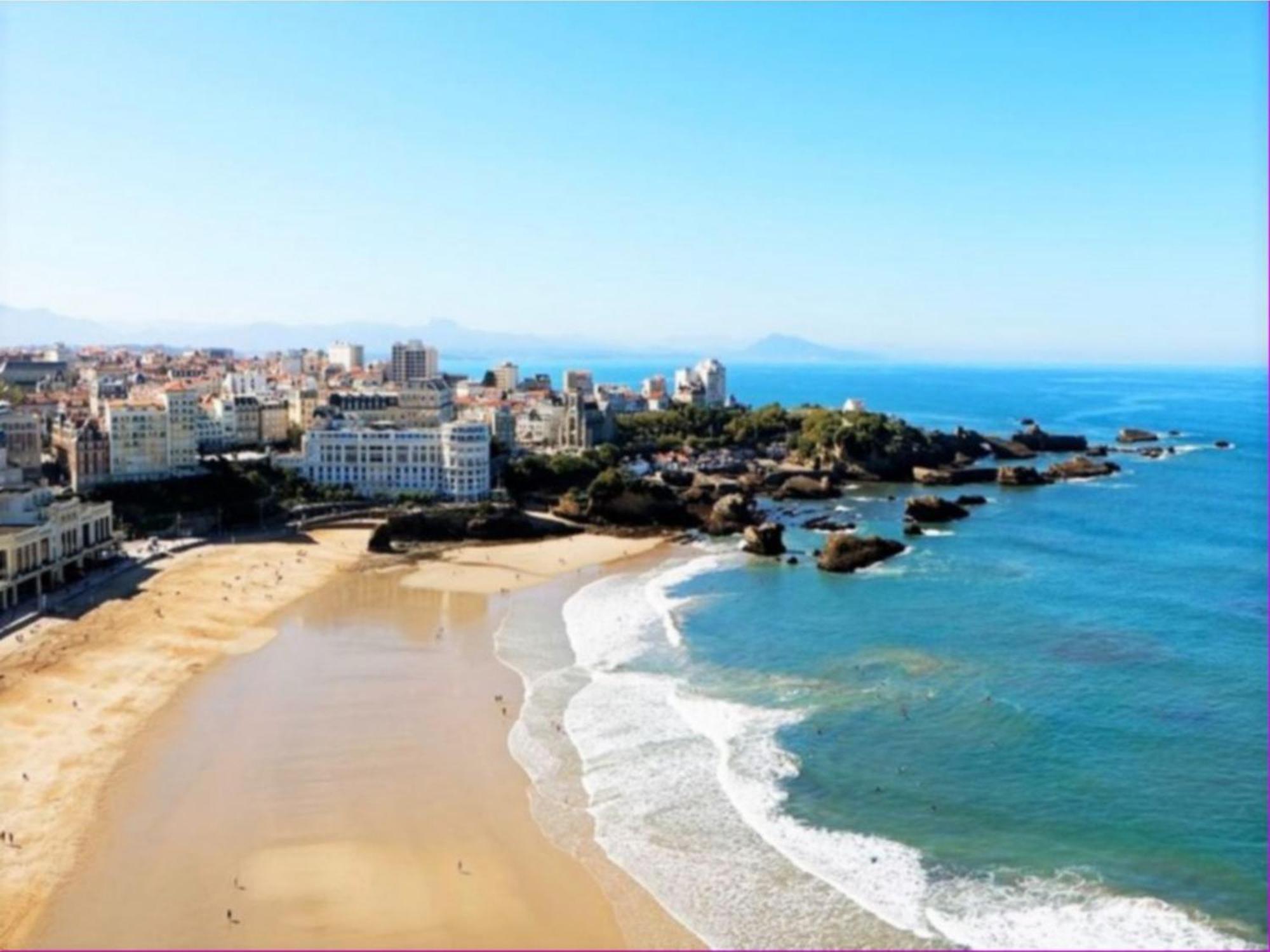 Studio Front De Mer Avec Piscine Et Balcon A Biarritz - Fr-1-3-412 Exteriér fotografie
